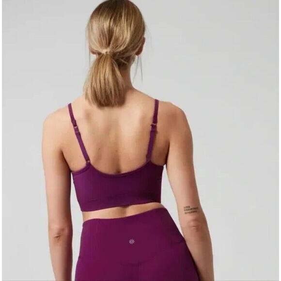 NWT Athleta Renew Bra D/DD Exotic Fushia Purple Size Small MSRP $49 Yoga Pilates - Picture 4 of 8